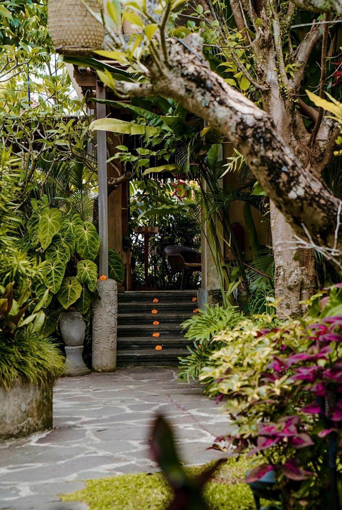 होटल Vije Boutique & Ubud (Bali)